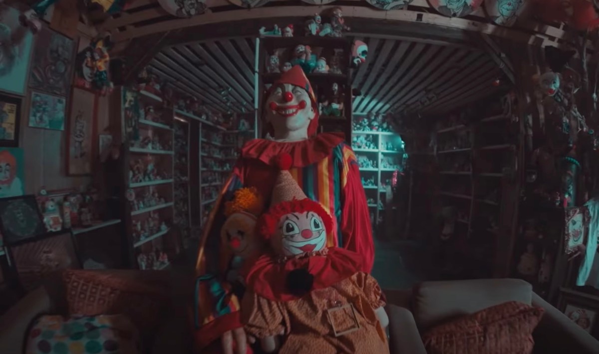 Living for the Dead Trailer Unveils Spectacular Ghost Hunters